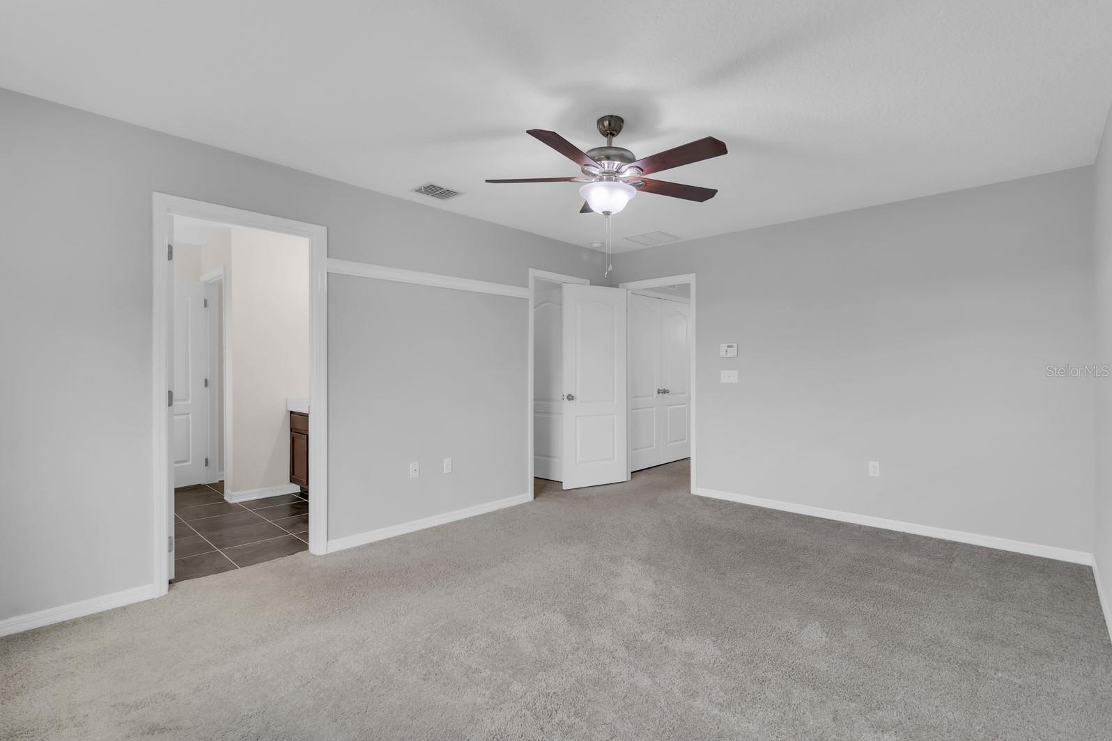 RIVERVIEW TWNHMS PH II - Residential