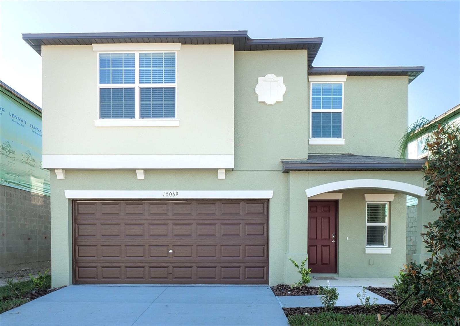 This 5 bed 2.5 bath New Construction home is located in Epperson Lagoon with unlimited Lagoon access!! This Move-In Ready home features tile flooring all through-out the common areas, granite countertops in the kitchen and bathrooms , breakfast bar, formal dining space, and a convenient open floor plan. The master bathroom conveys double sinks and ample closet space. The backyard is spacious and easily maintained.
Rent includes LAGOON ACCESS, cable and Ultra-Fi WIFI.