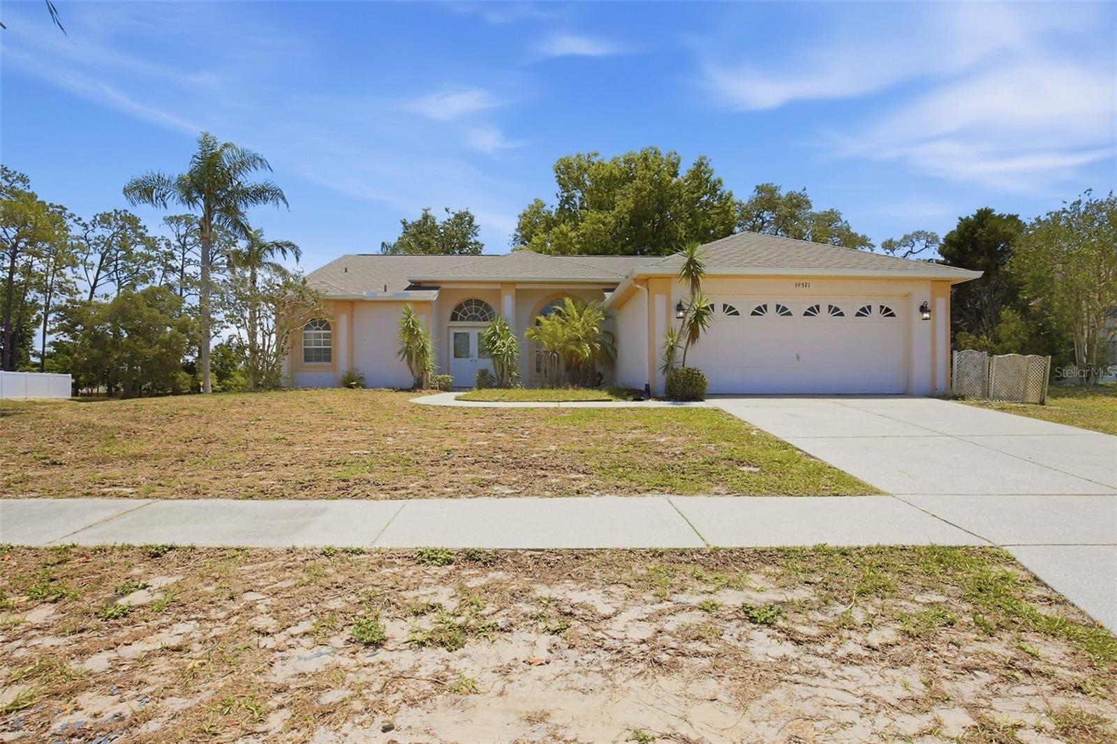 FAIRWAY OAKS - Residential