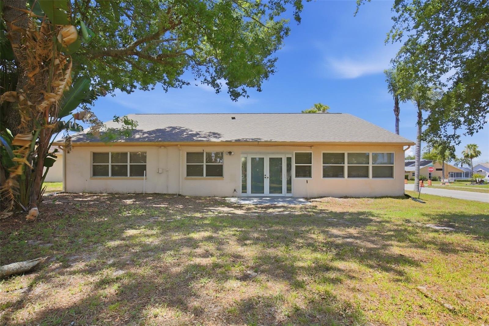 FAIRWAY OAKS - Residential