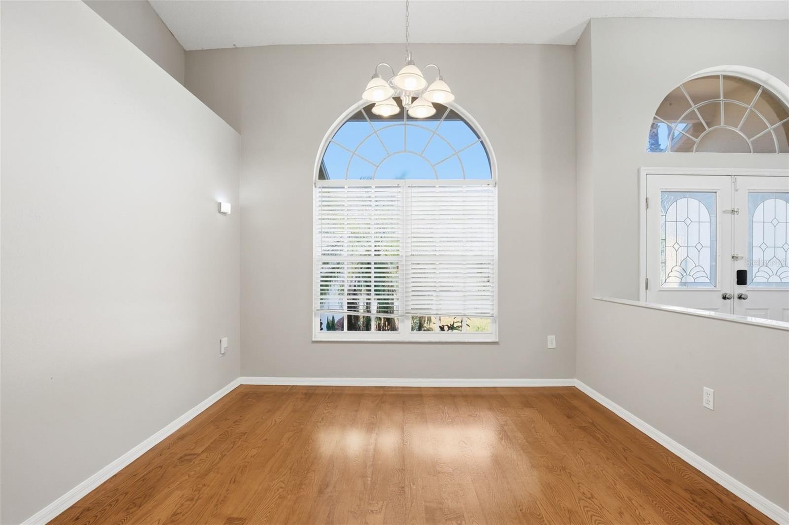 FAIRWAY OAKS - Residential