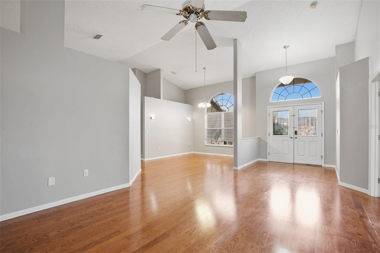 FAIRWAY OAKS - Residential