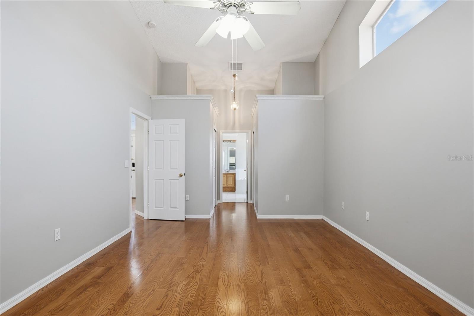 FAIRWAY OAKS - Residential