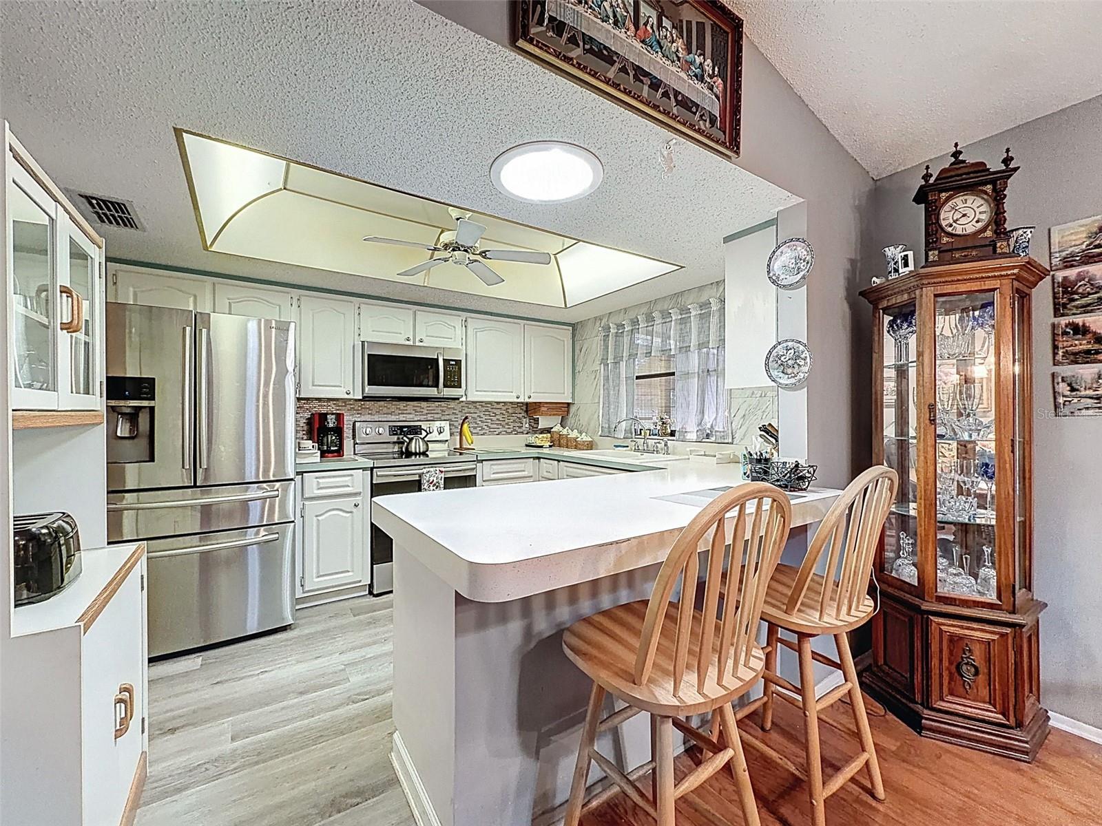 SPRING HILL - Residential