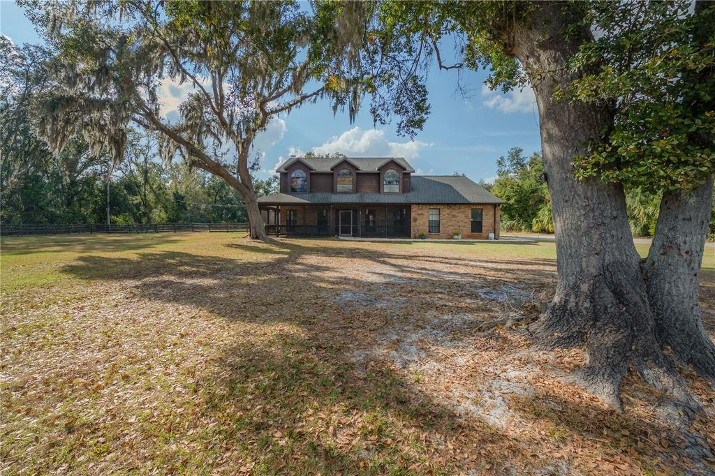 Photo of 9826 Gallagher Road, Dover, FL 33527 (MLS # TB8450133)