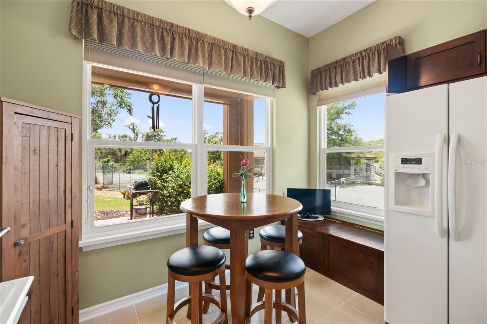 CASCADES UNIT I - Residential
