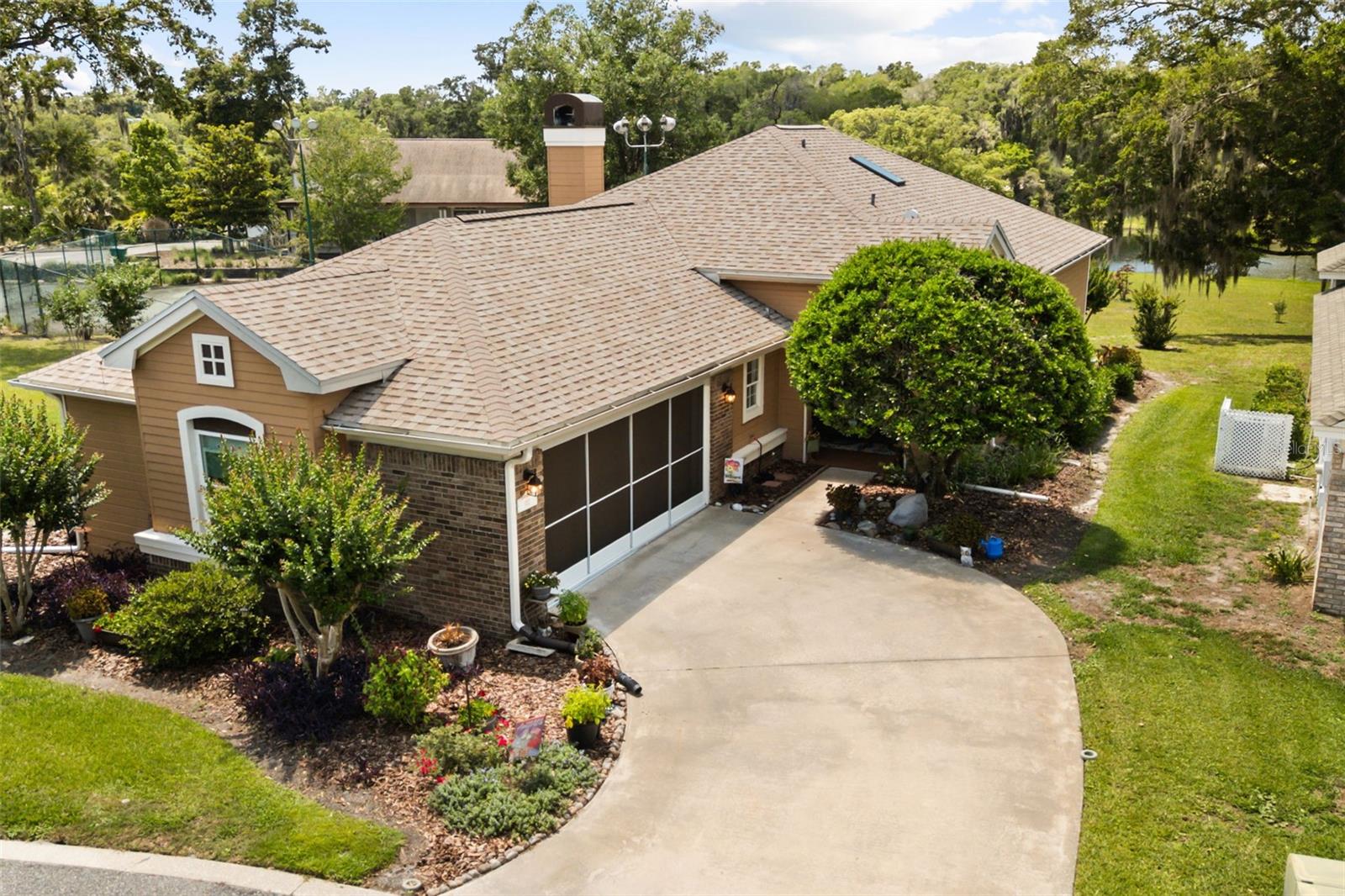 CASCADES UNIT I - Residential