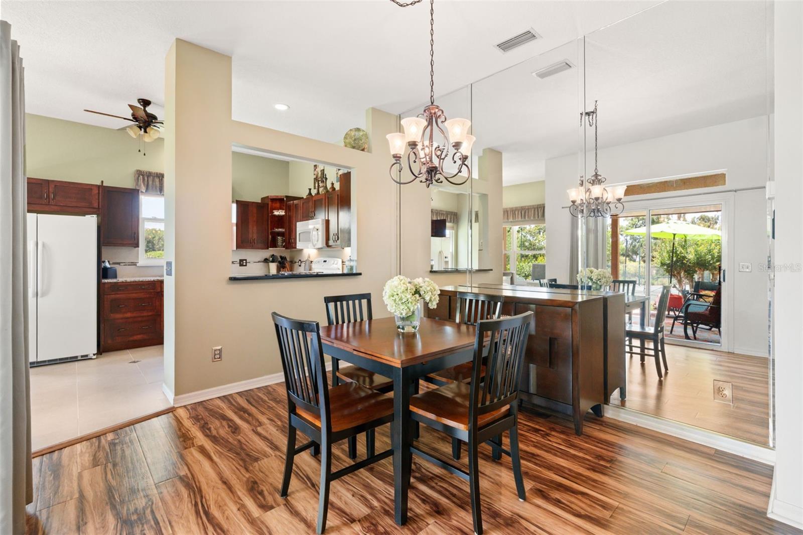 CASCADES UNIT I - Residential