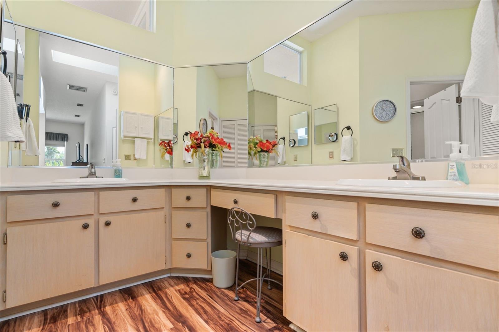 CASCADES UNIT I - Residential