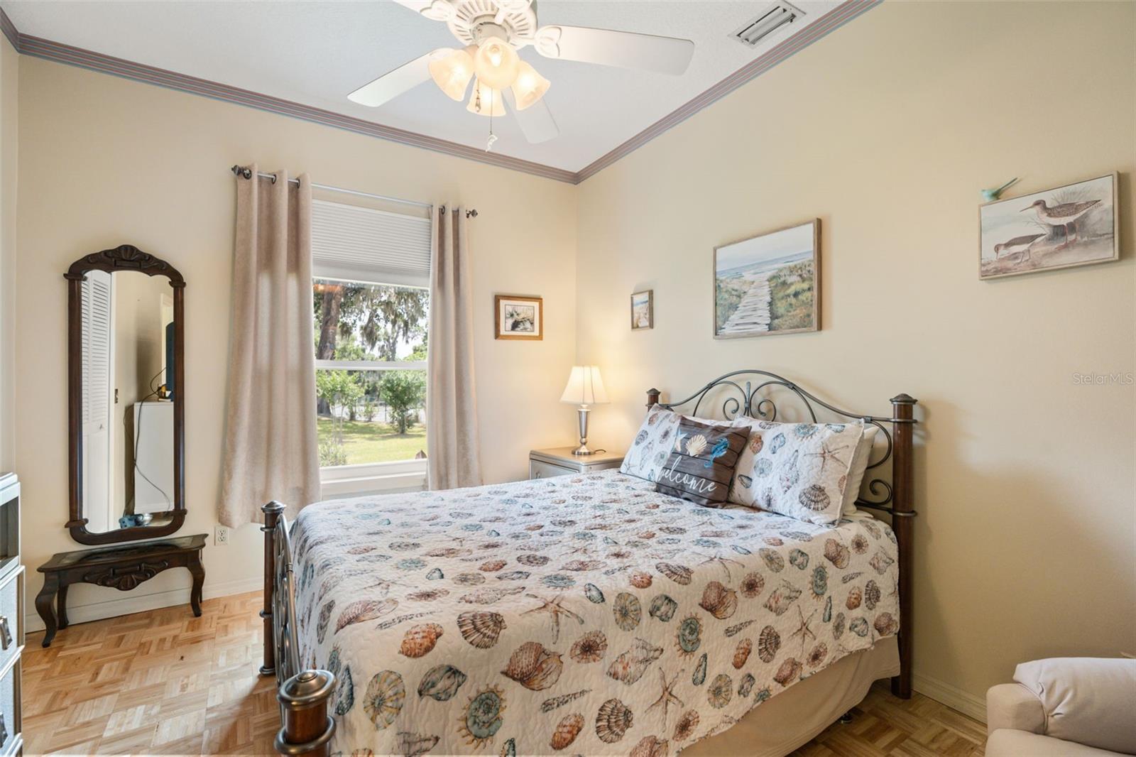 CASCADES UNIT I - Residential