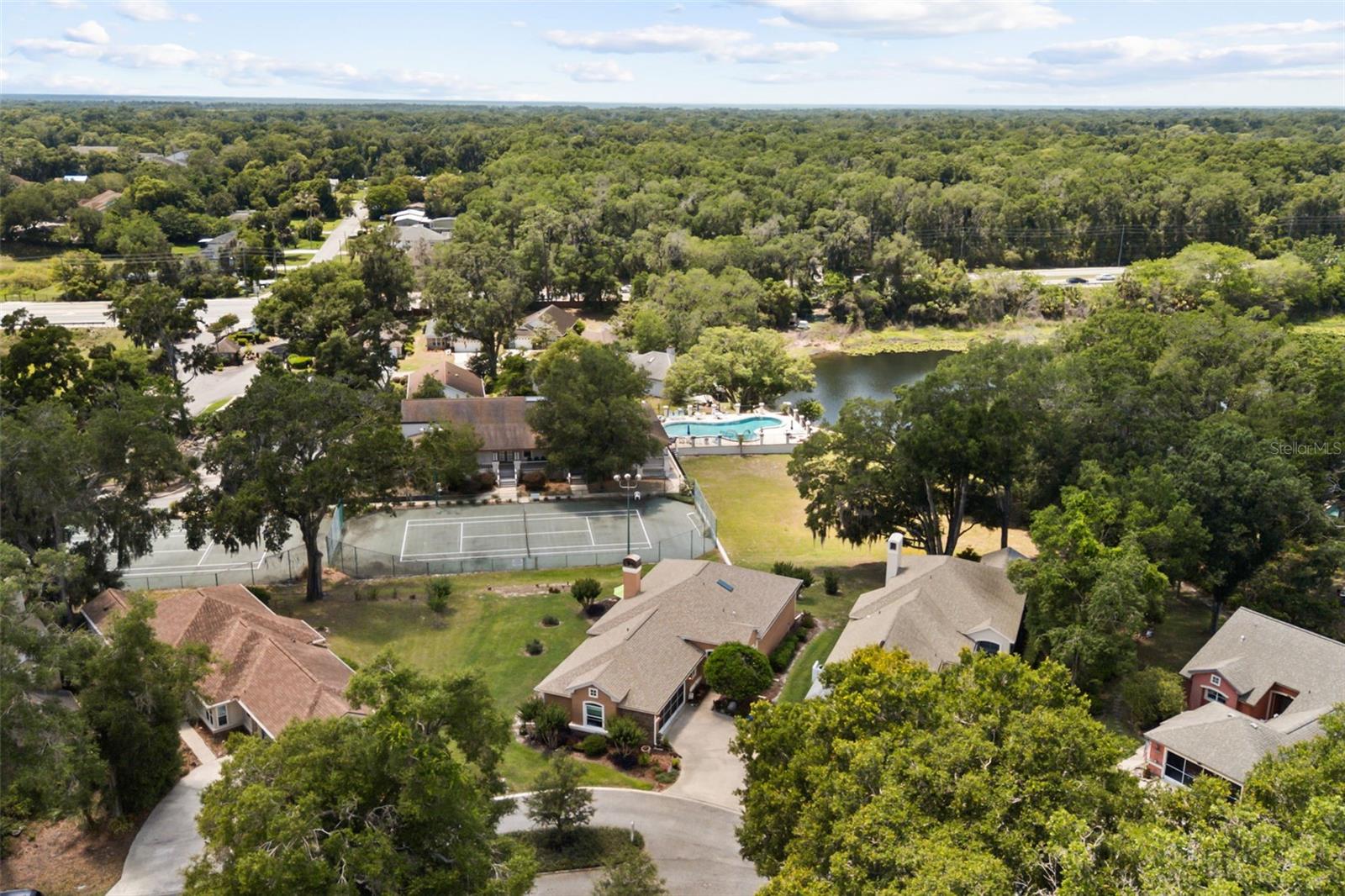 CASCADES UNIT I - Residential
