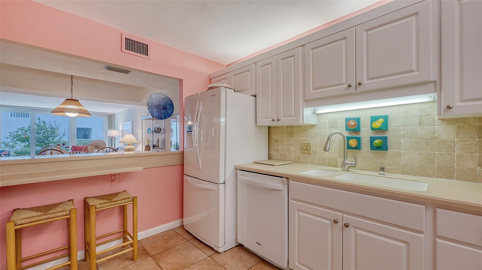 CLUB LONGBOAT BEACH & TENNIS - Residential