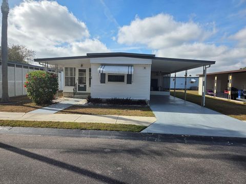 Photo of 6100 62nd Avenue N #39, Pinellas Park, FL 33781 (MLS # TB8453611)
