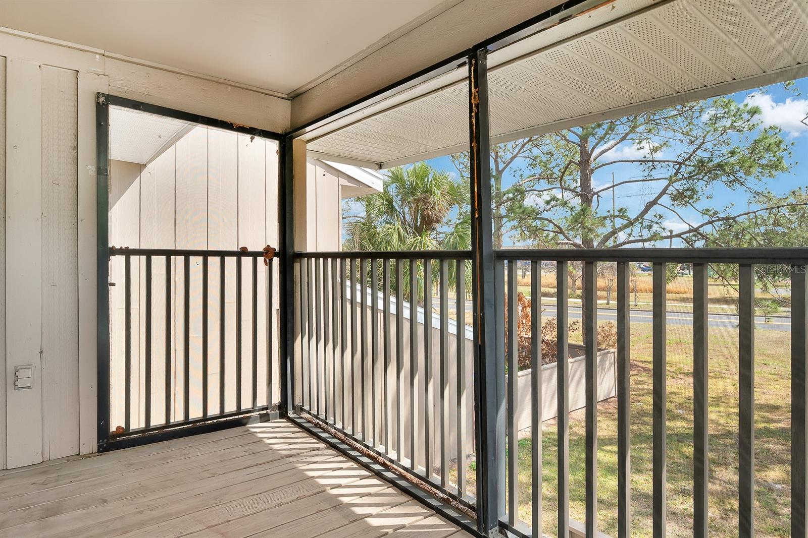 WINDHOVER CONDO - Residential