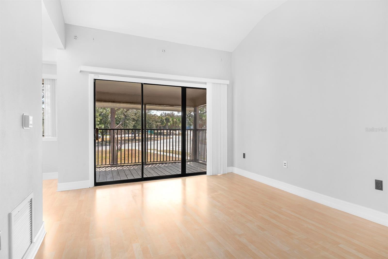 WINDHOVER CONDO - Residential