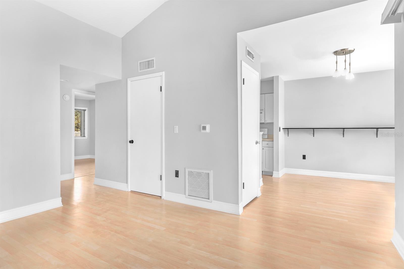 WINDHOVER CONDO - Residential