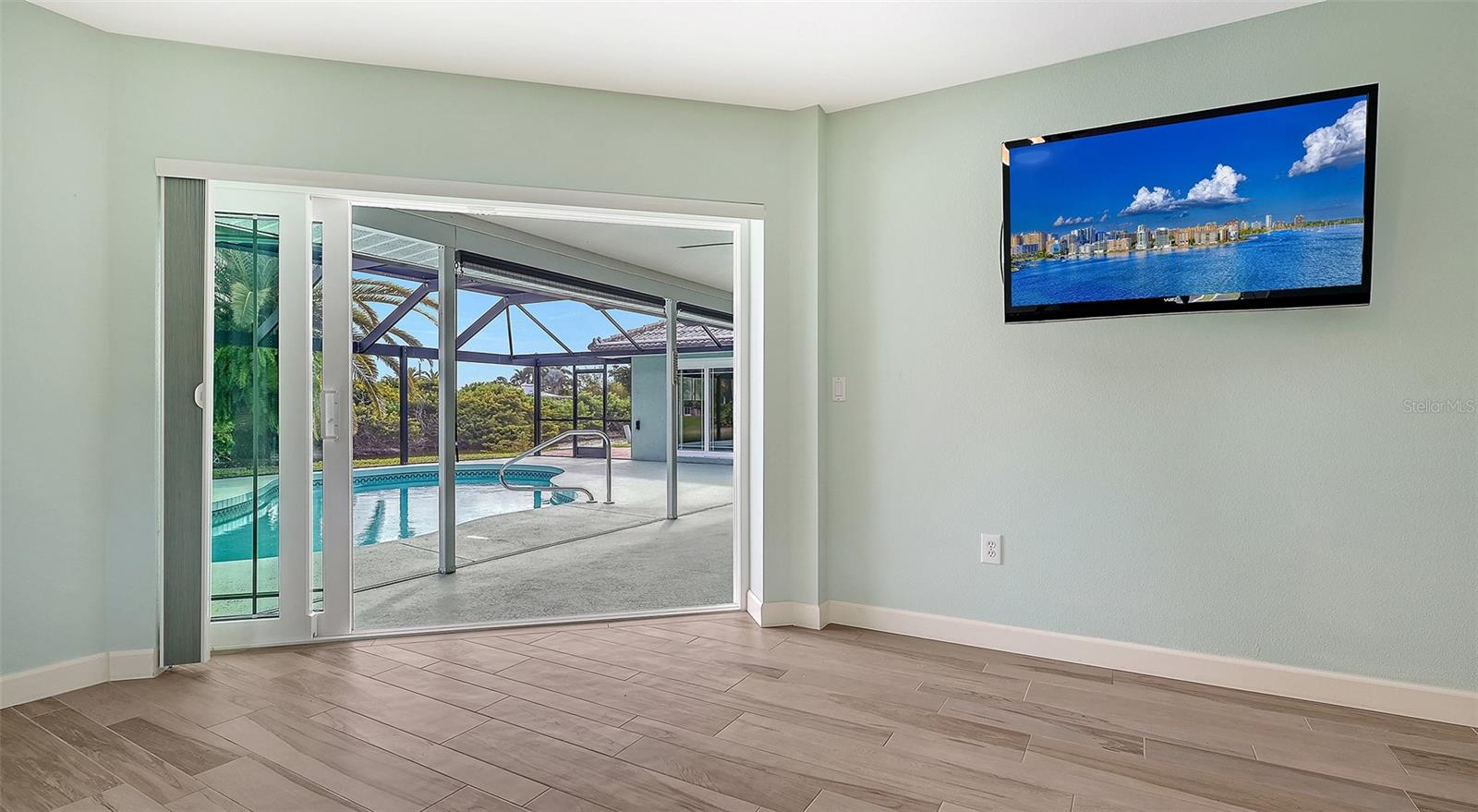 SORRENTO EAST - Residential