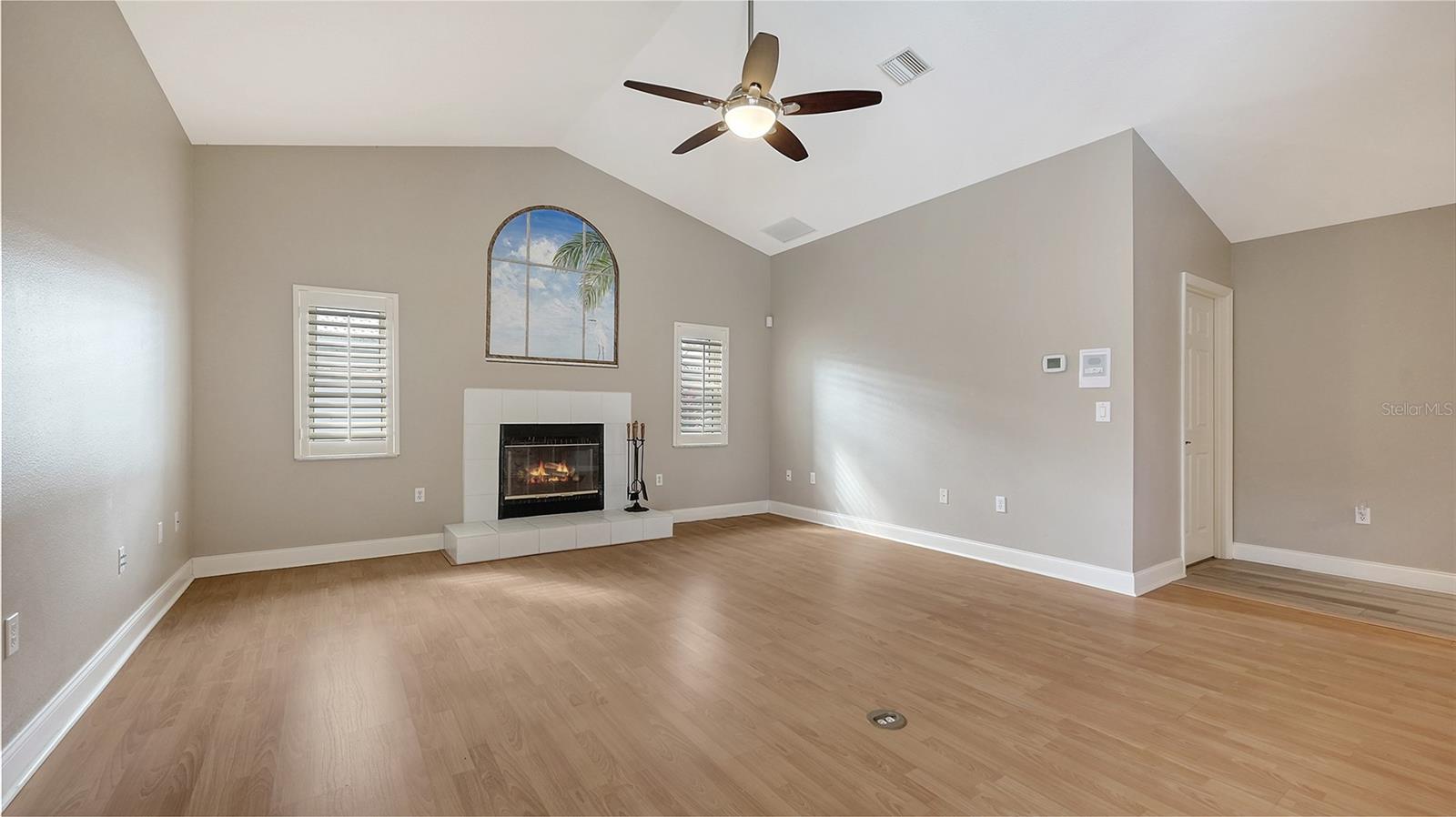 SORRENTO EAST - Residential