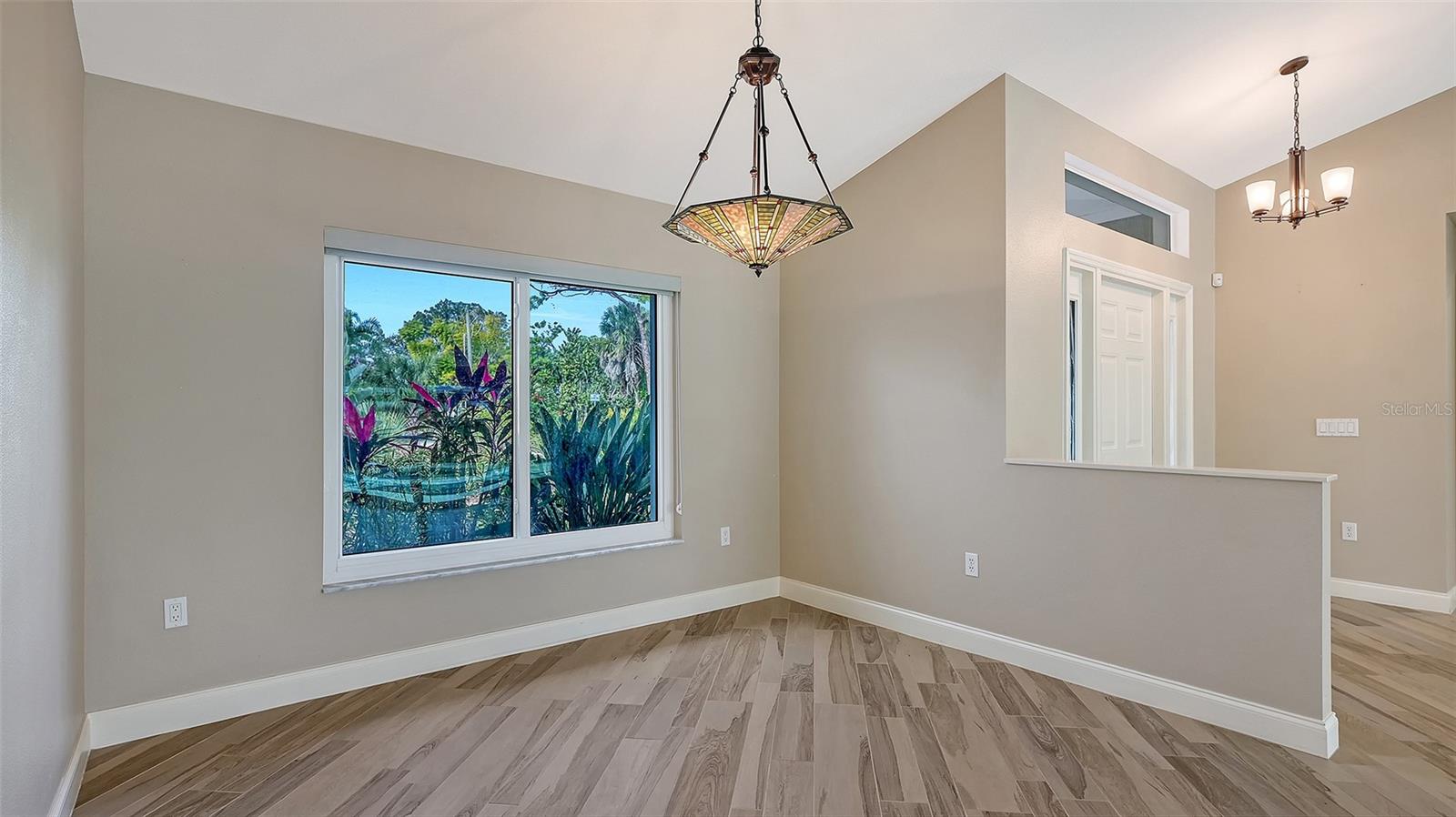 SORRENTO EAST - Residential