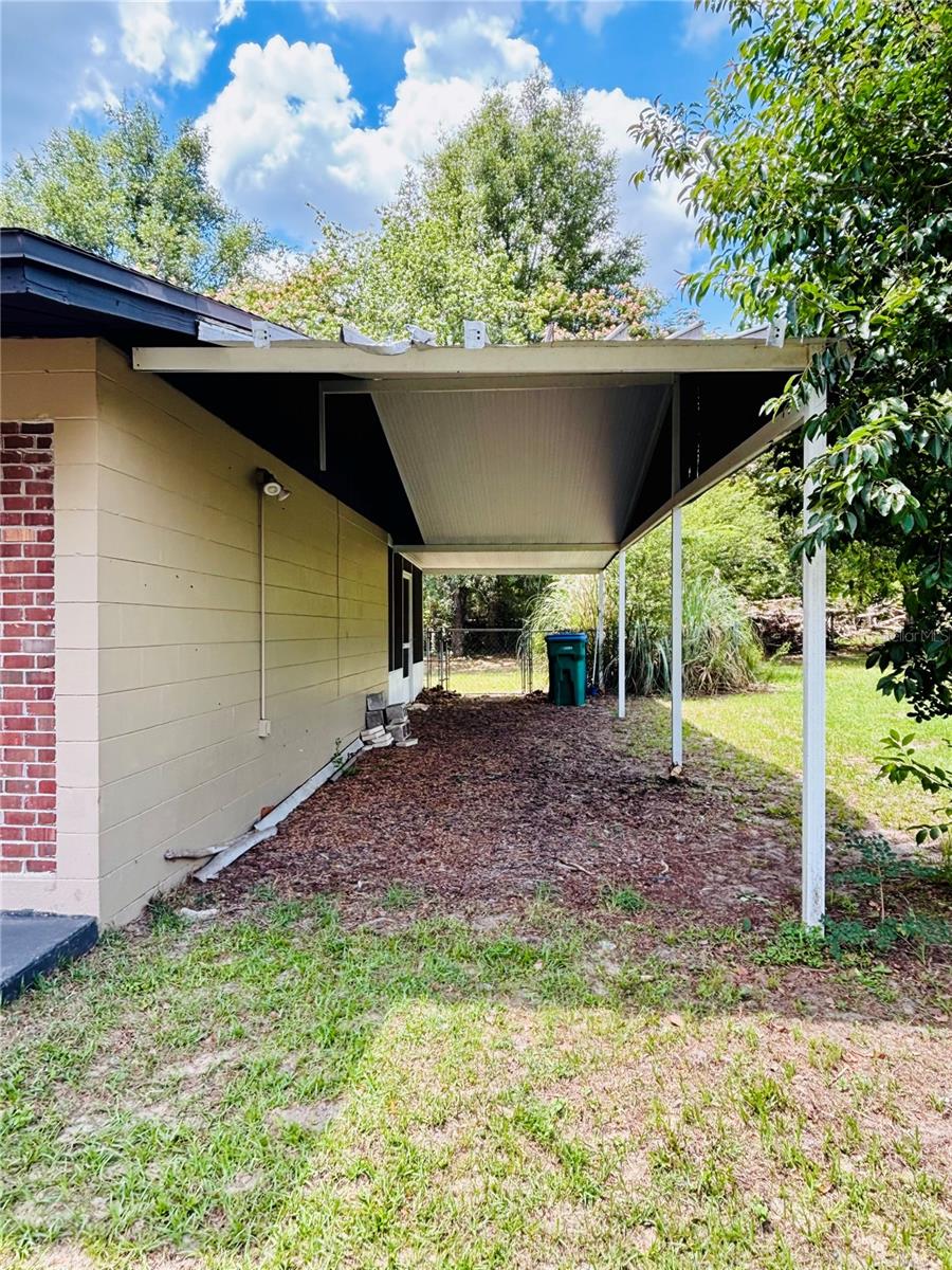 PLANTATION HILLS - Residential