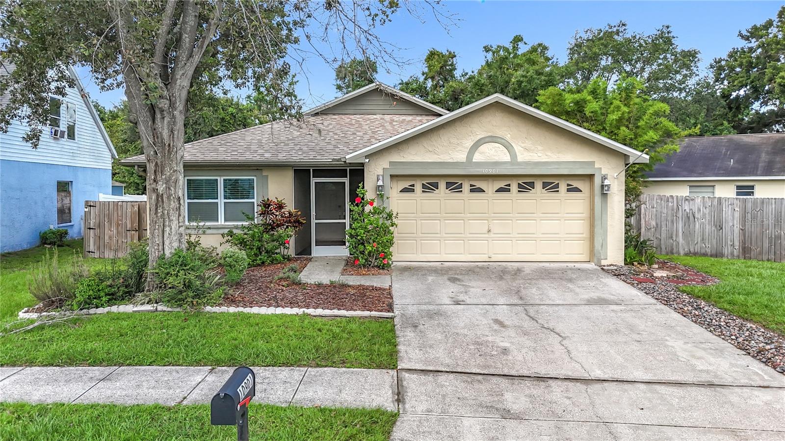 10901 PEPPERSONG DRIVE