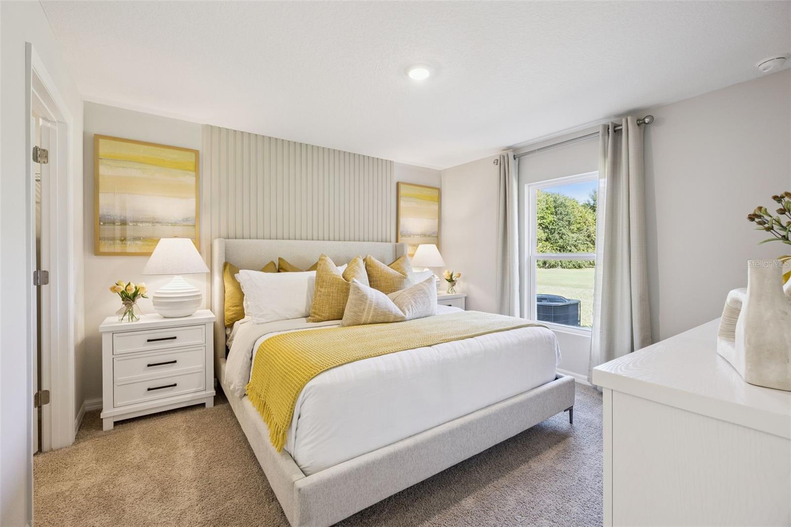 MAGNOLIA POINTE - Residential