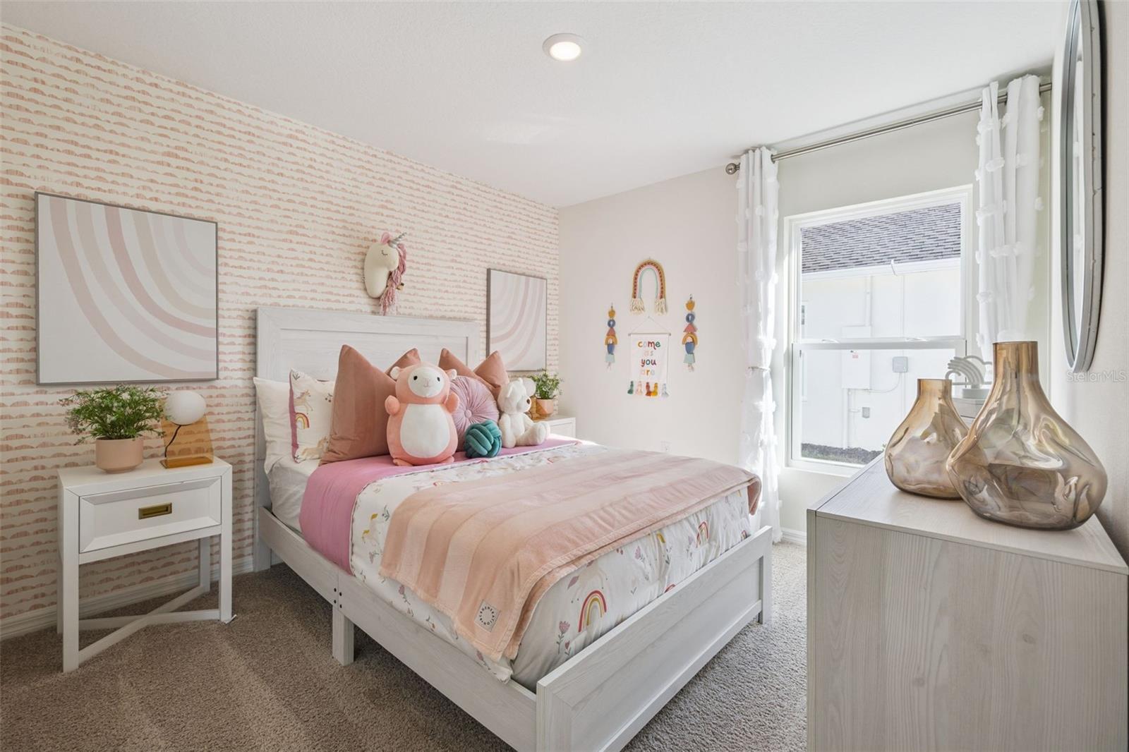 MAGNOLIA POINTE - Residential