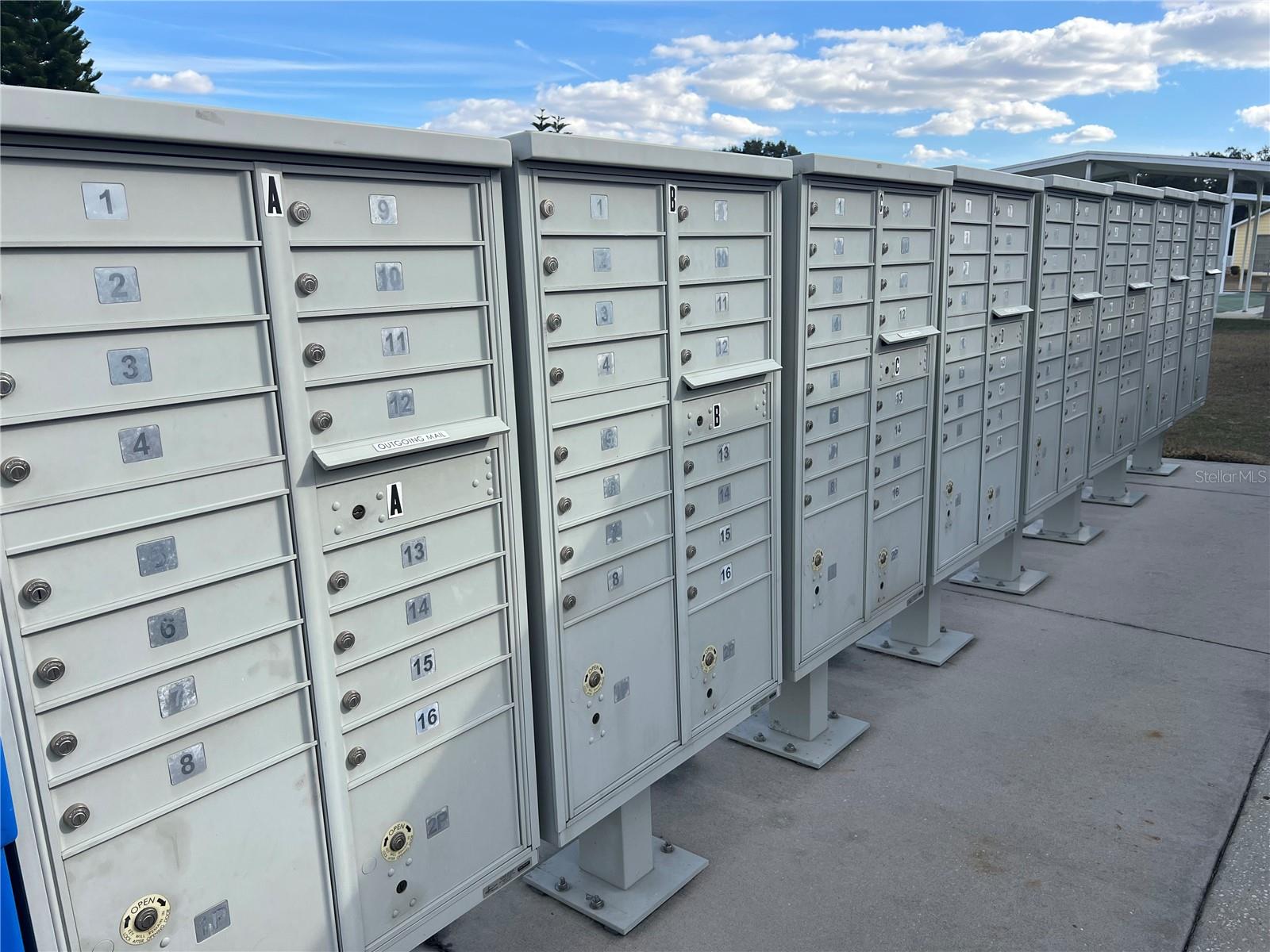 WEDGEWOOD MANOR PH 01 02 - Residential