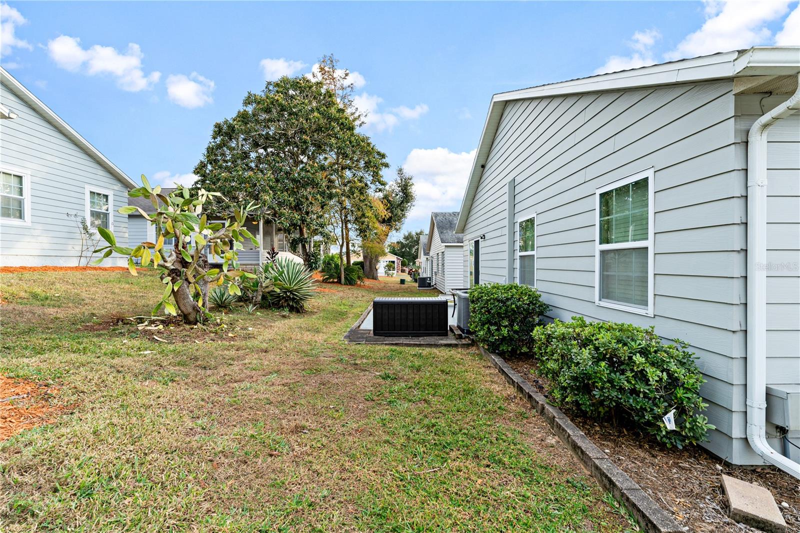 WEDGEWOOD MANOR PH 01 02 - Residential