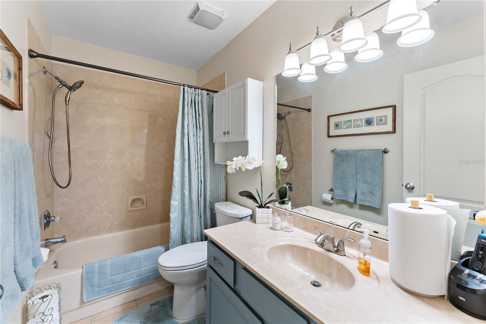 WEDGEWOOD MANOR PH 01 02 - Residential