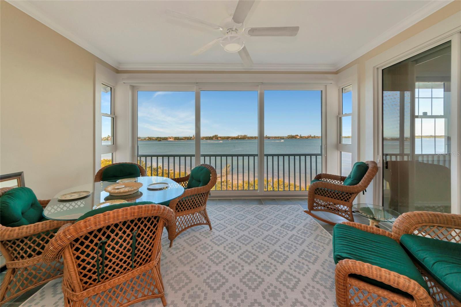 BAYPOINTE VISTA 1 - Residential