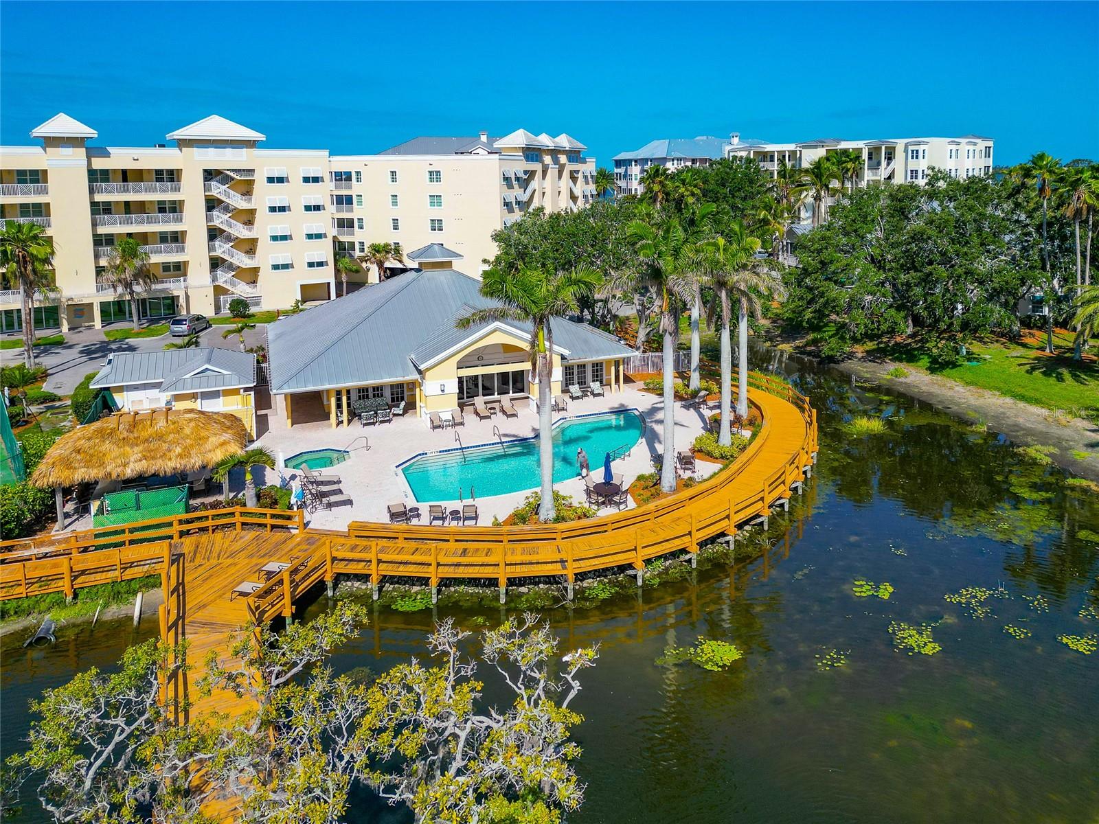 BAYPOINTE VISTA 1 - Residential