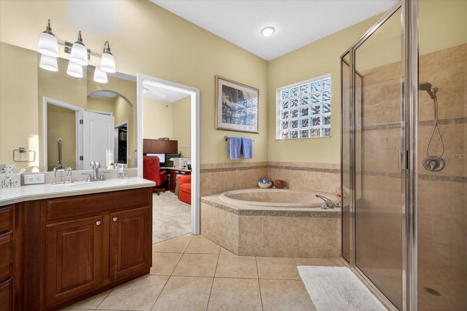 BAYSIDE SOUTH - Residential