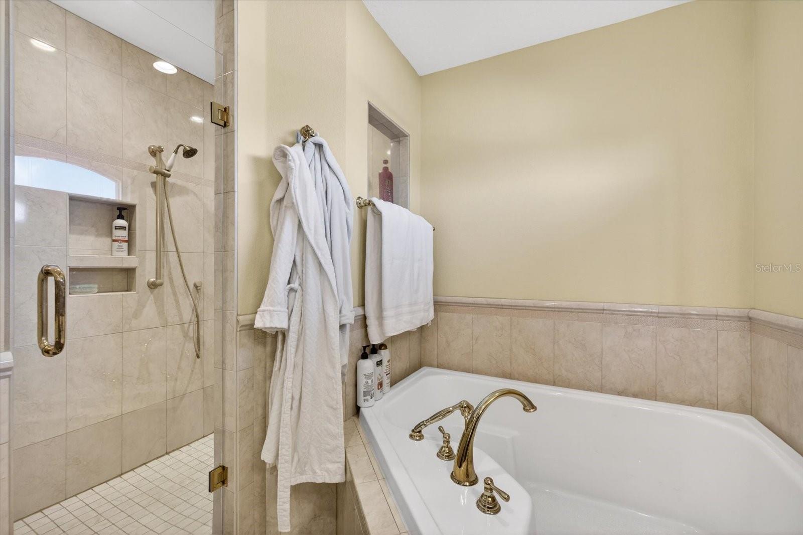 BAYSIDE SOUTH - Residential