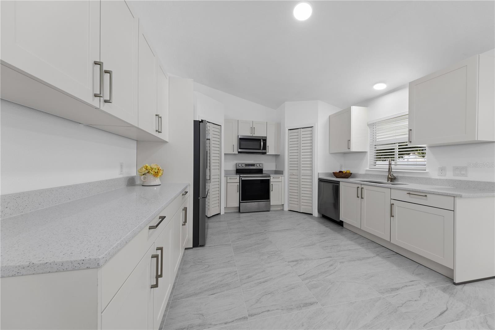 HOLLY HILL ESTATES - Residential