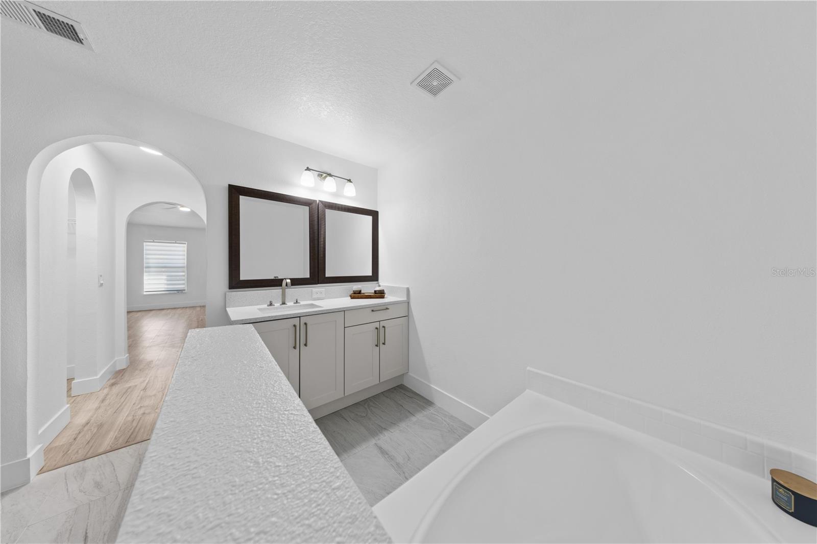 HOLLY HILL ESTATES - Residential