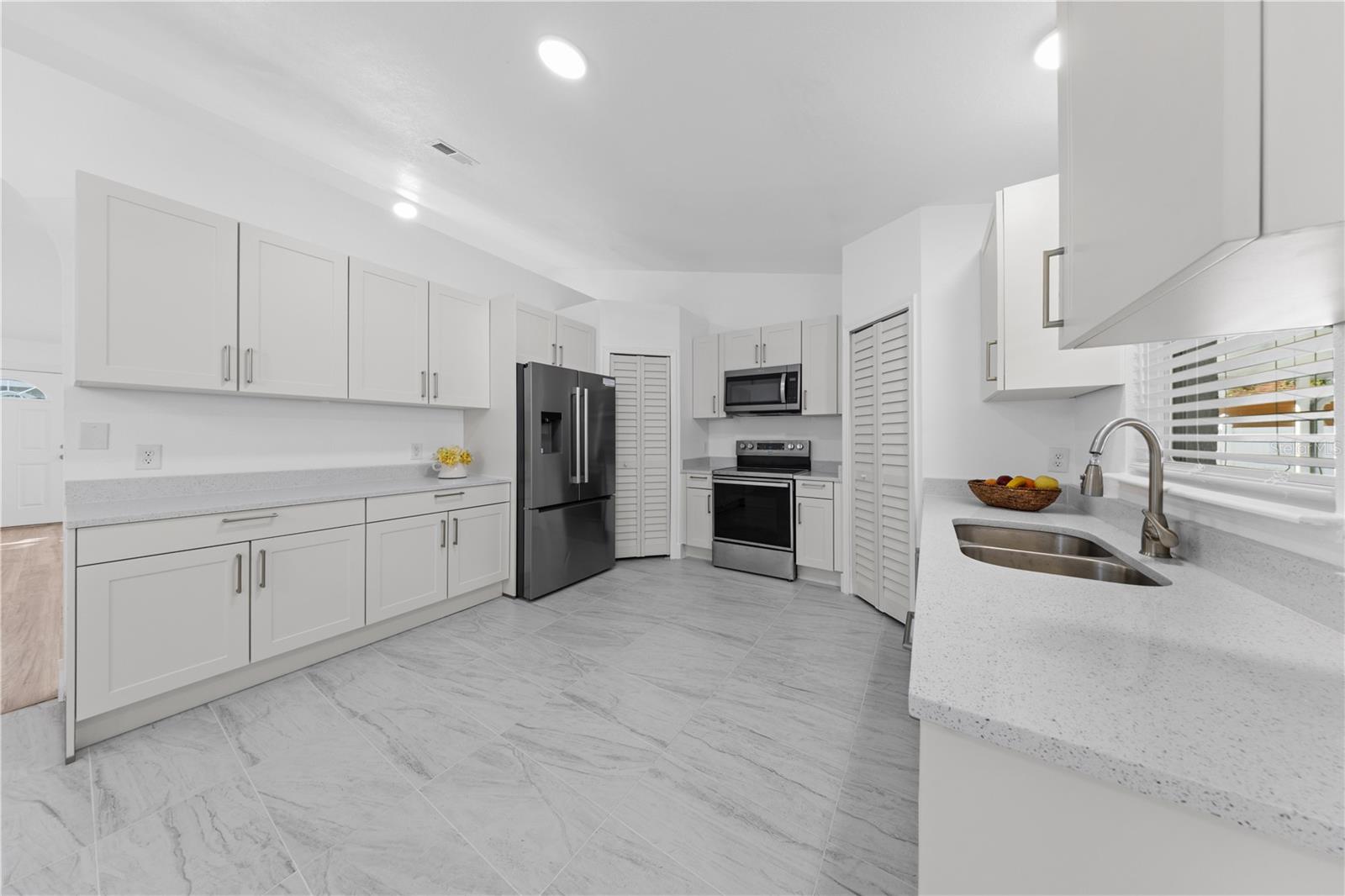 HOLLY HILL ESTATES - Residential