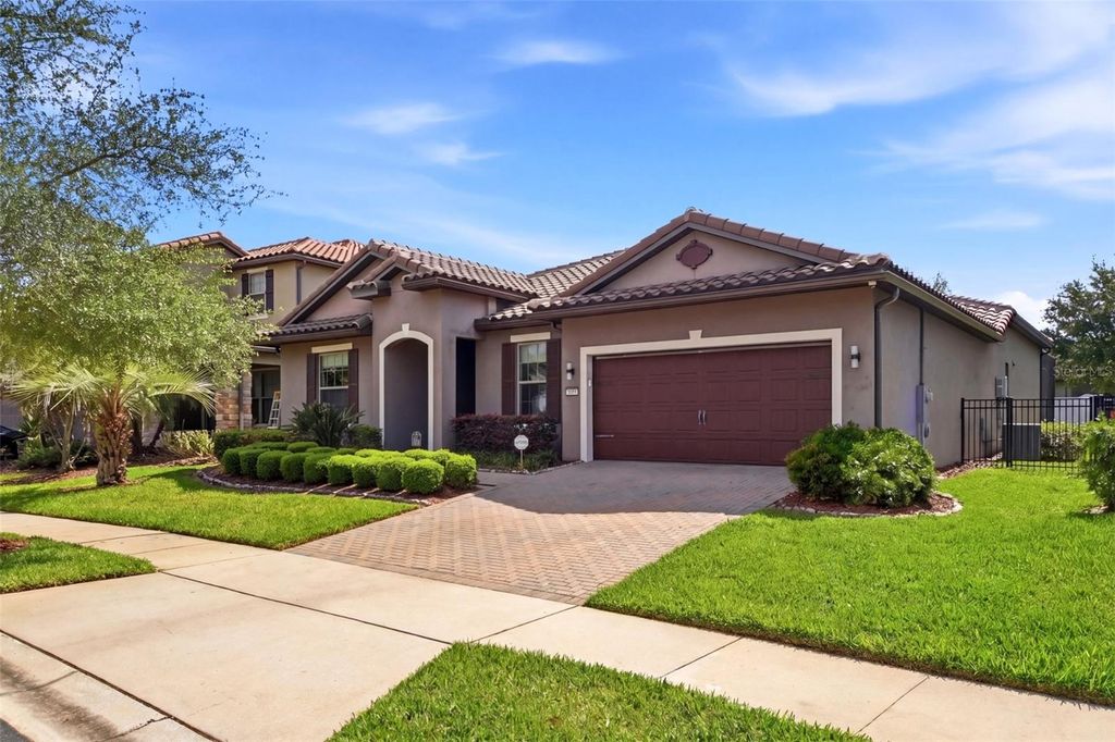 Photo of 10987 Lemon Lake Boulevard, Orlando, FL 32836 (MLS # O6396167)