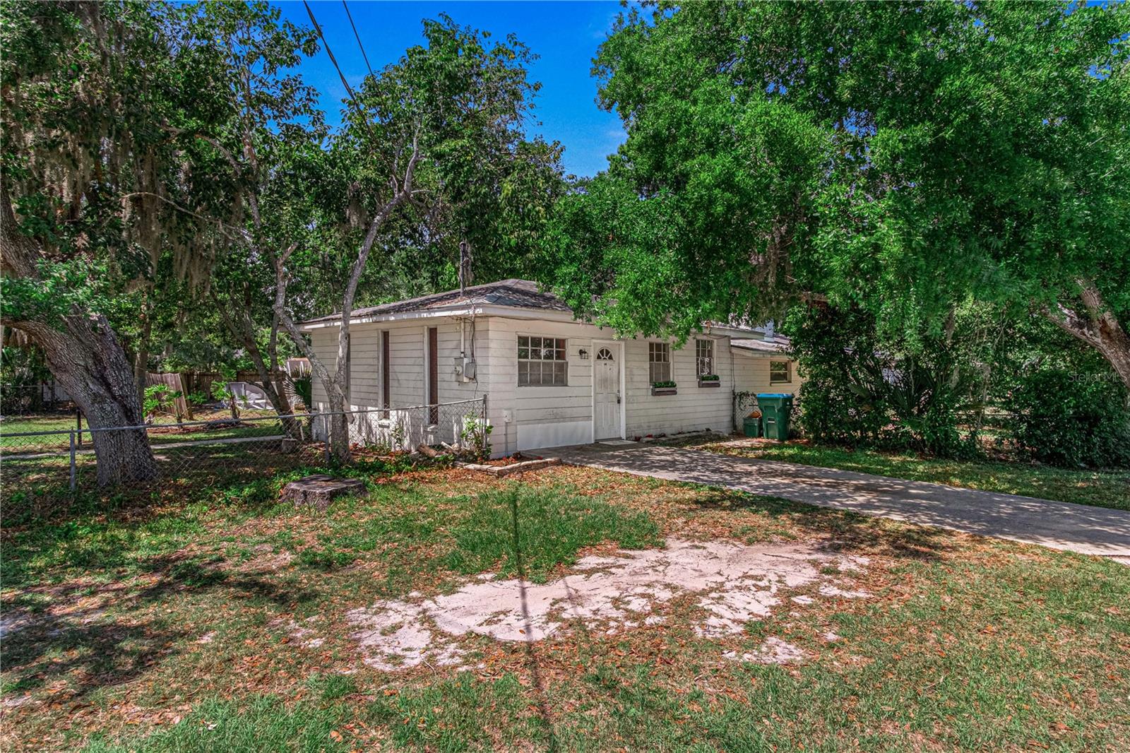 600 10TH STREET