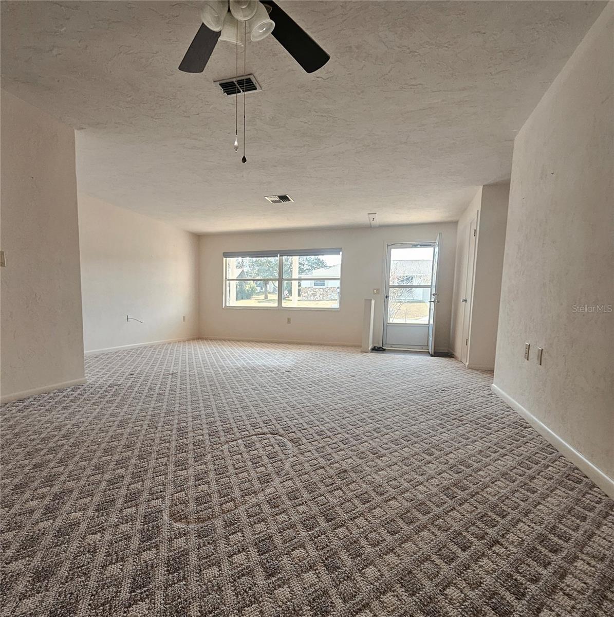 000127 - BEVERLY HILLS UNIT 7 - Residential