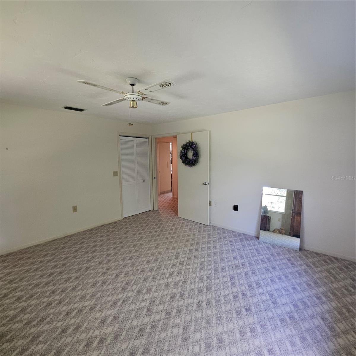 000127 - BEVERLY HILLS UNIT 7 - Residential