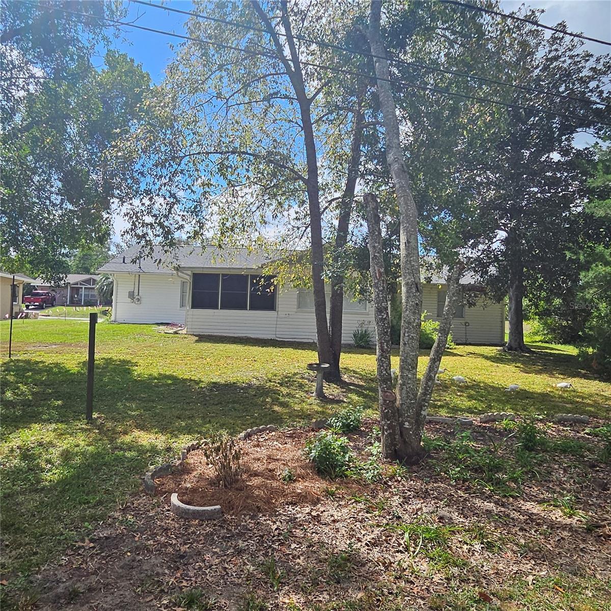 000127 - BEVERLY HILLS UNIT 7 - Residential