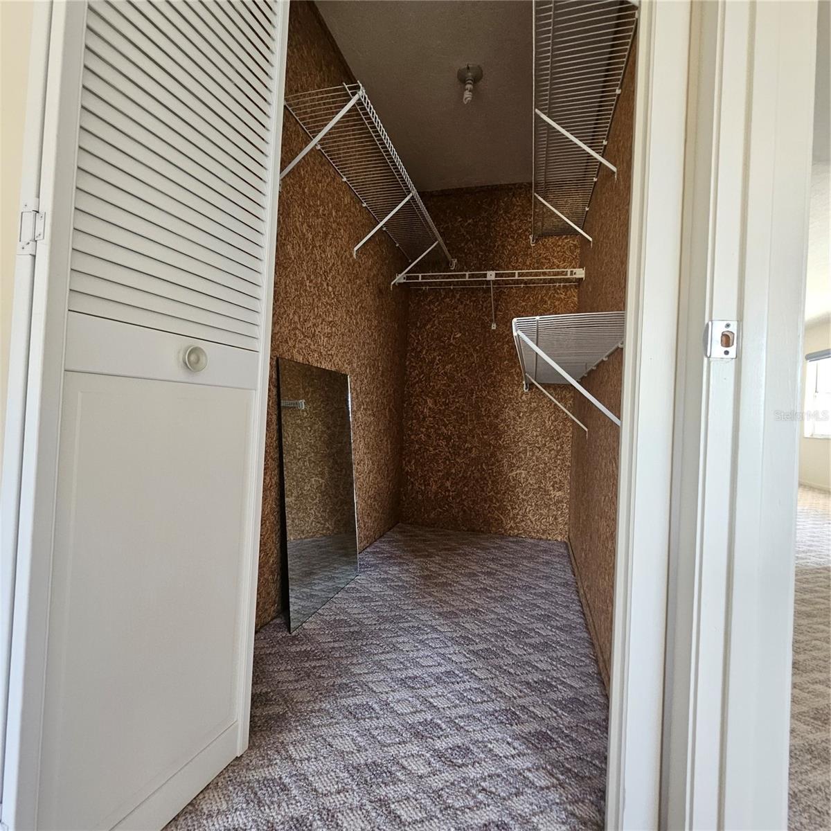 000127 - BEVERLY HILLS UNIT 7 - Residential