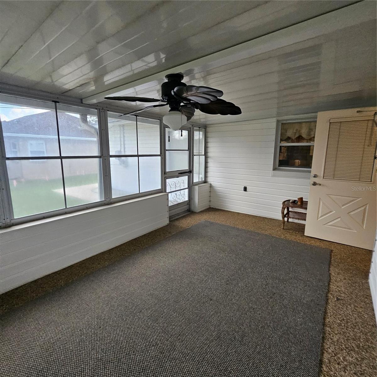 000127 - BEVERLY HILLS UNIT 7 - Residential