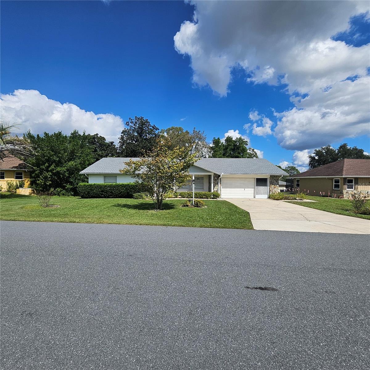 000127 - BEVERLY HILLS UNIT 7 - Residential