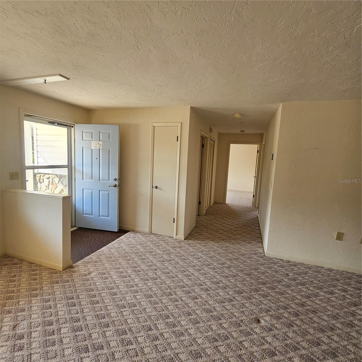 000127 - BEVERLY HILLS UNIT 7 - Residential