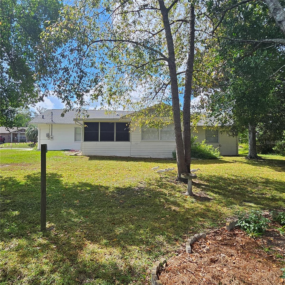 000127 - BEVERLY HILLS UNIT 7 - Residential