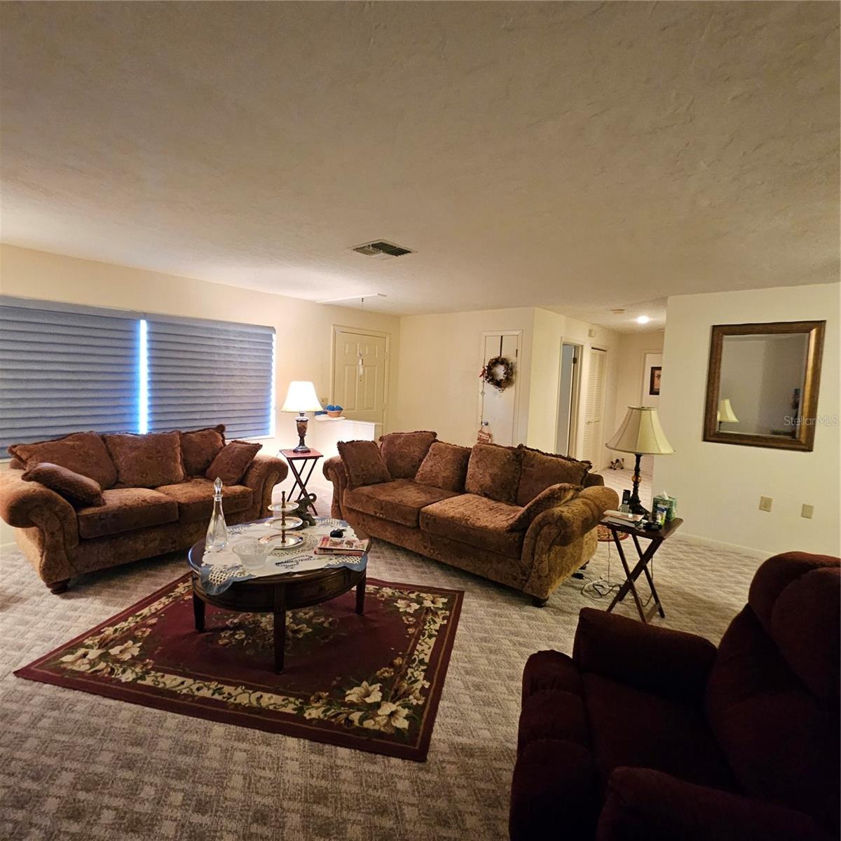 000127 - BEVERLY HILLS UNIT 7 - Residential