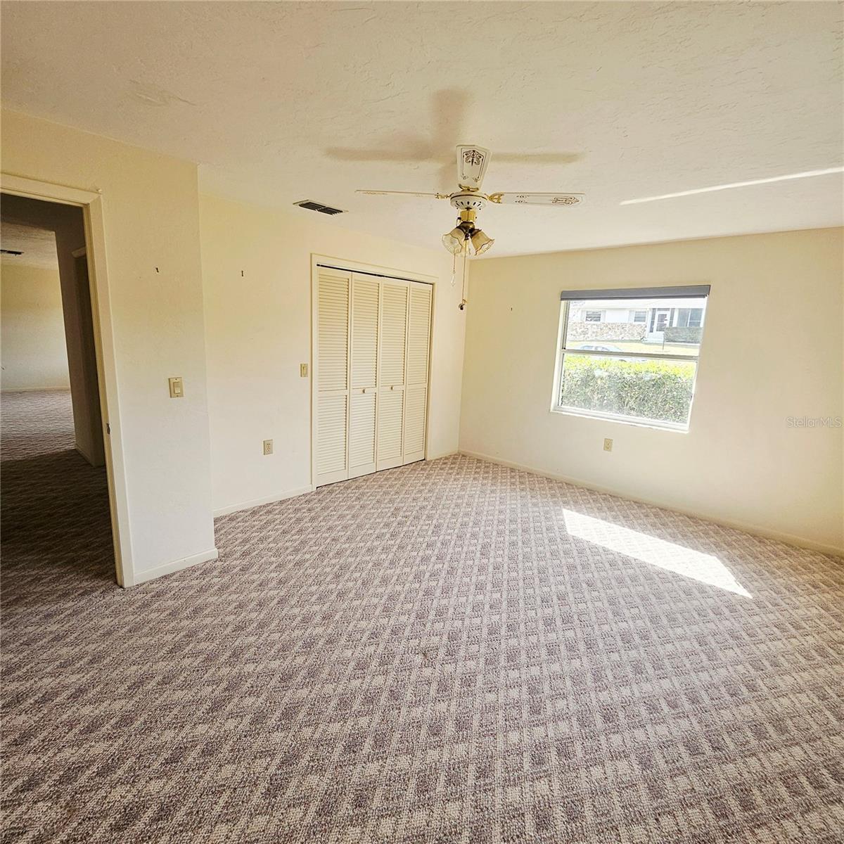 000127 - BEVERLY HILLS UNIT 7 - Residential