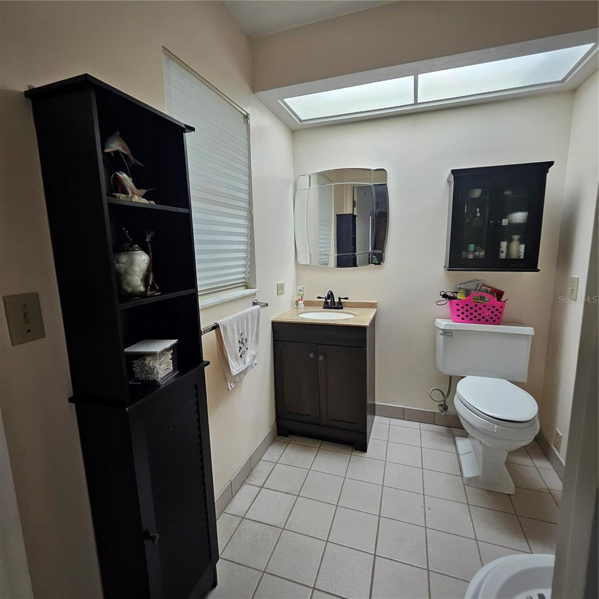 000127 - BEVERLY HILLS UNIT 7 - Residential